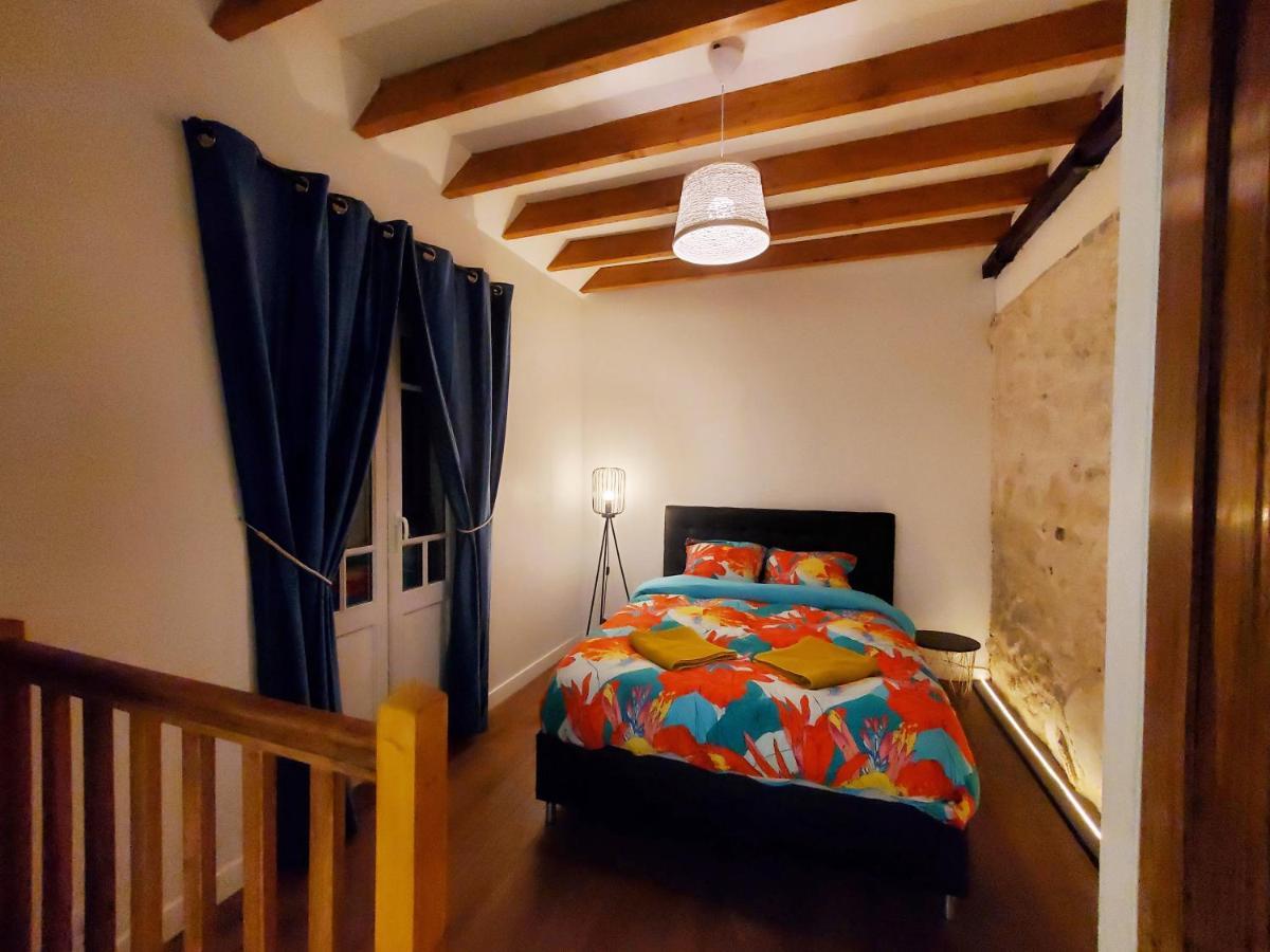 La Montrieuse, Chambre Individuelle Avec Sauna Et Baignoire Spa Naveil Exterior foto
